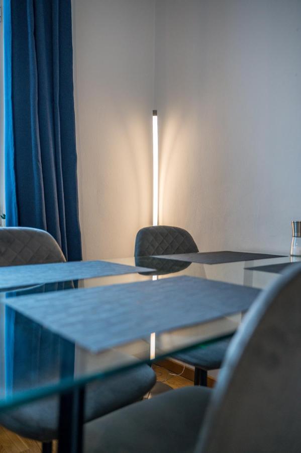 Arbio I Retro Apart Near Leipzig Hauptbahnhof ภายนอก รูปภาพ